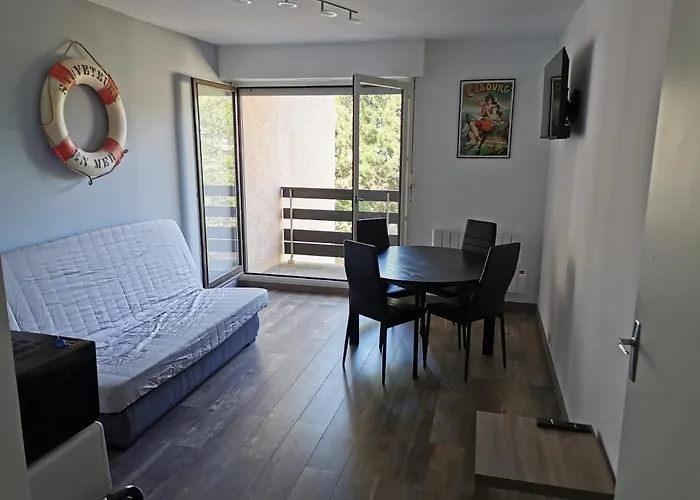Joli Appartement 2 Pieces 4 Voyageurs Tout Equipe 13 Avenue De La Divette 14390 Cabourg