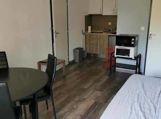 Joli Appartement 2 Pieces 4 Voyageurs Tout Equipe 13 Avenue De La Divette 14390 Cabourg